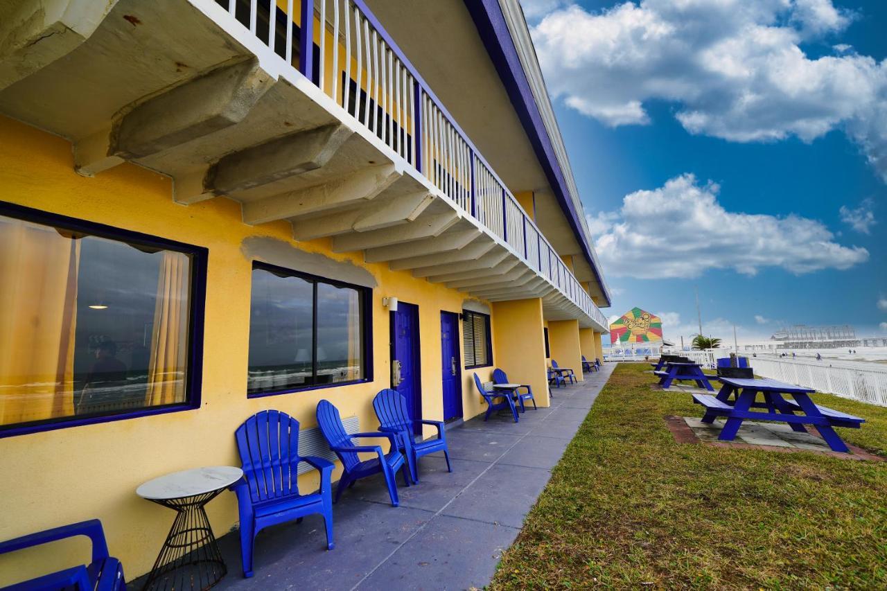 Sandals Inn Daytona Beach Bagian luar foto