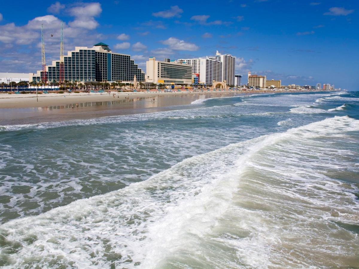 Sandals Inn Daytona Beach Bagian luar foto